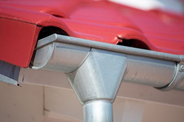 Steel Gutter Placement